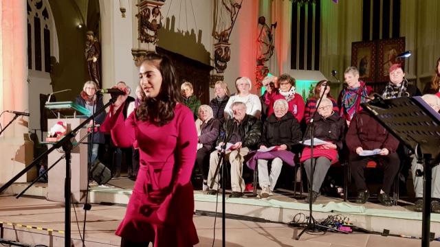 Joudi Dawod begeisterte mit dem „Hallelujah“ auf Englisch und Arabisch.